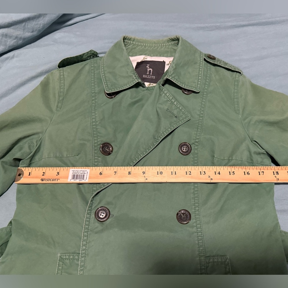 Hazzy’s Green Double-Breasted Field Coat - Picture 4 of 7